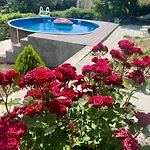 וילה Stella - Private House With Parking Spot, Pool And Sea View