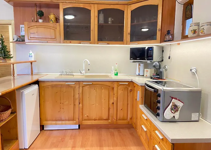 Stella - Private House With Parking Spot, Pool And Sea View 빌라 바르나