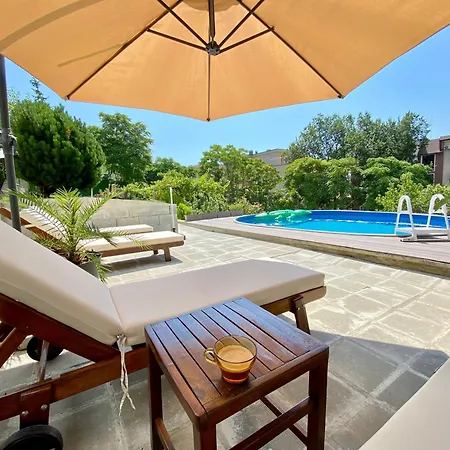 Stella - Private House With Parking Spot, Pool And Sea View Вілла *